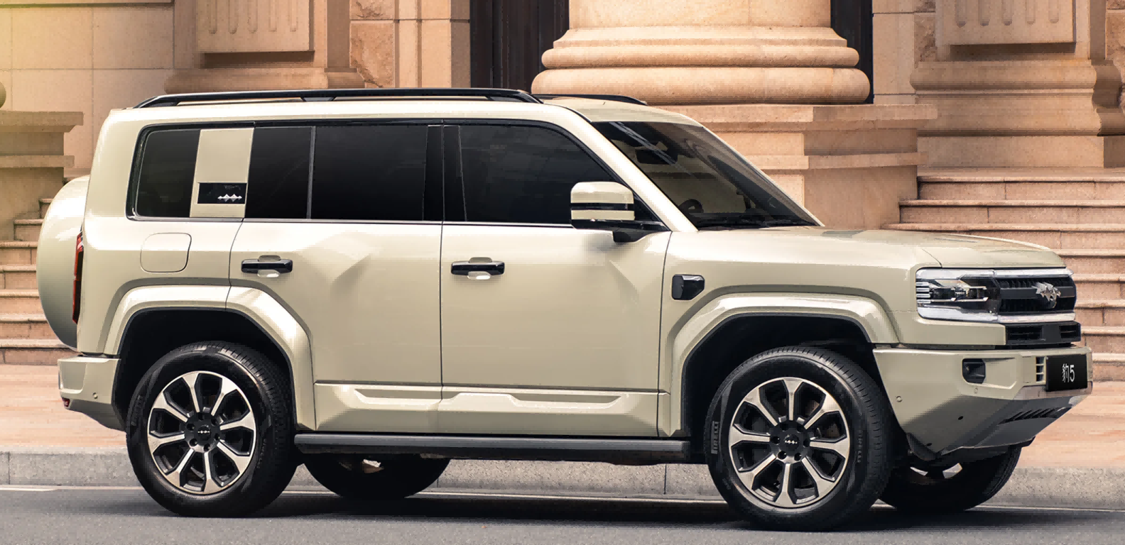 فانغ تشنغ باو B5 - أيقظ غريزتك الكهربائي وتميز 
   